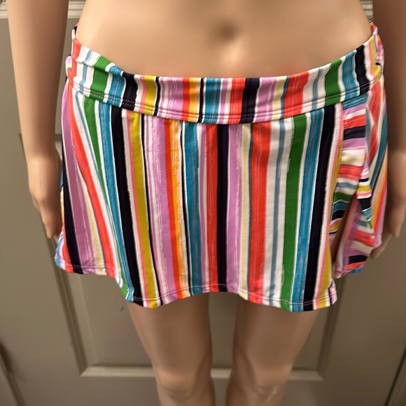 Anne Cole 2-piece swim skirt, top and coverup. - Picture 7 of 16